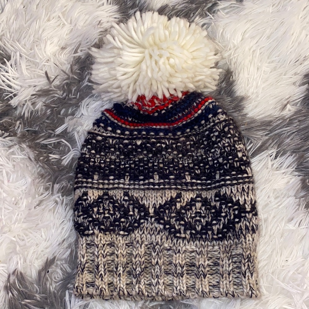 Gap kids Pom Pom beanie